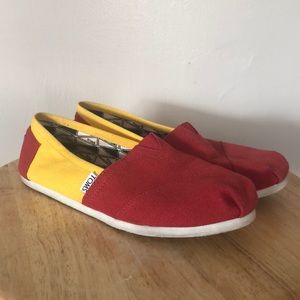 Yellow & Red Toms
